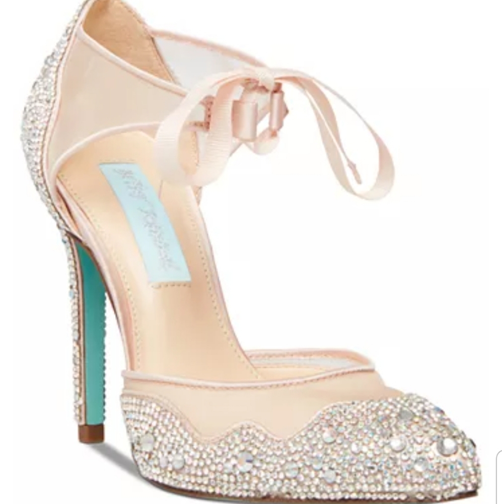 Betsy Johnson Iris Pumps